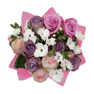 Harbour Sands Bouquet Harbour flowers - fresh-cut flowers by Bloomingmore - ideal for weddings and floral events